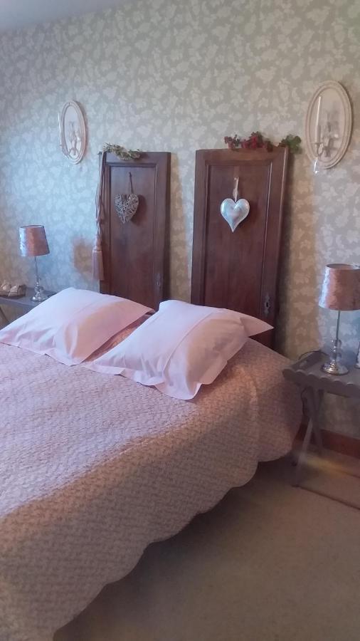 Chambre De Rose - Le Refuge Des Parachutistes - En Bordure Du Marais Neuville-au-Plain Exterior foto